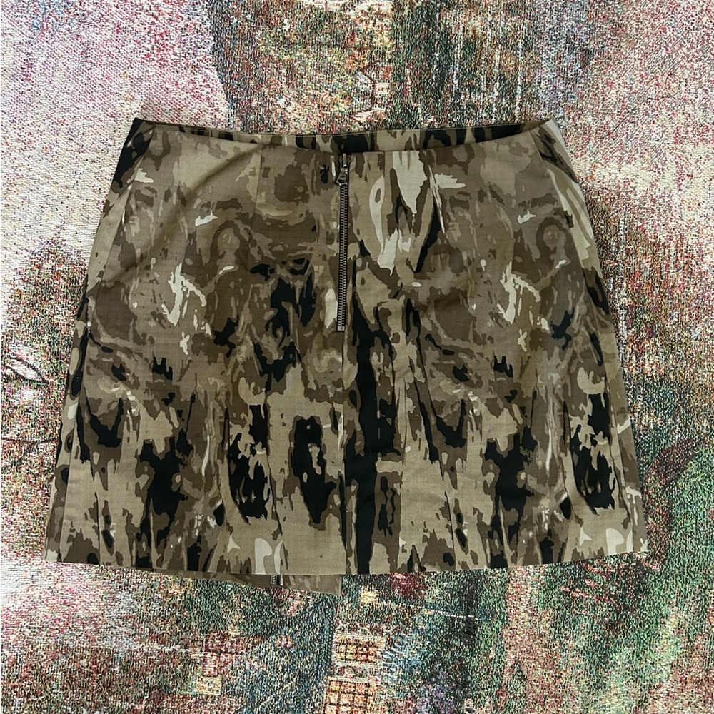Kenneth Cole Skirt size 6